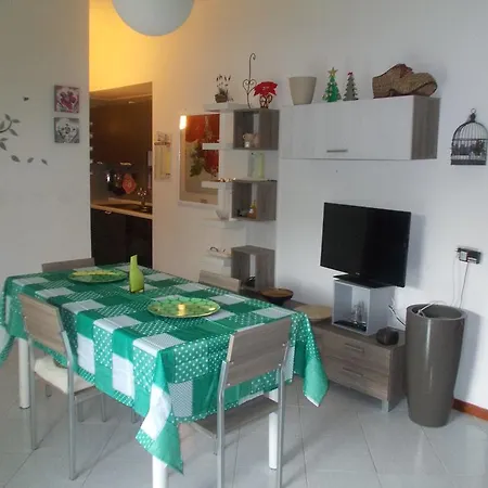 Appartement Nest Apollo *