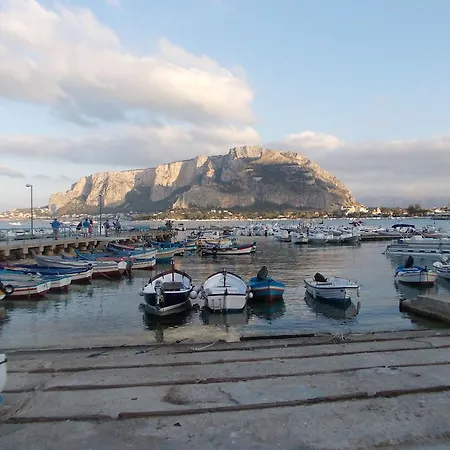 Lejlighed Nest Apollo Mondello
